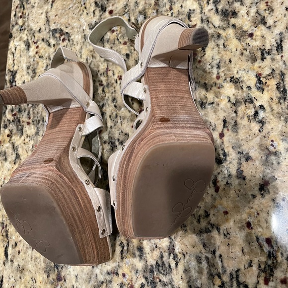 Shoes - Picture 3 of 5